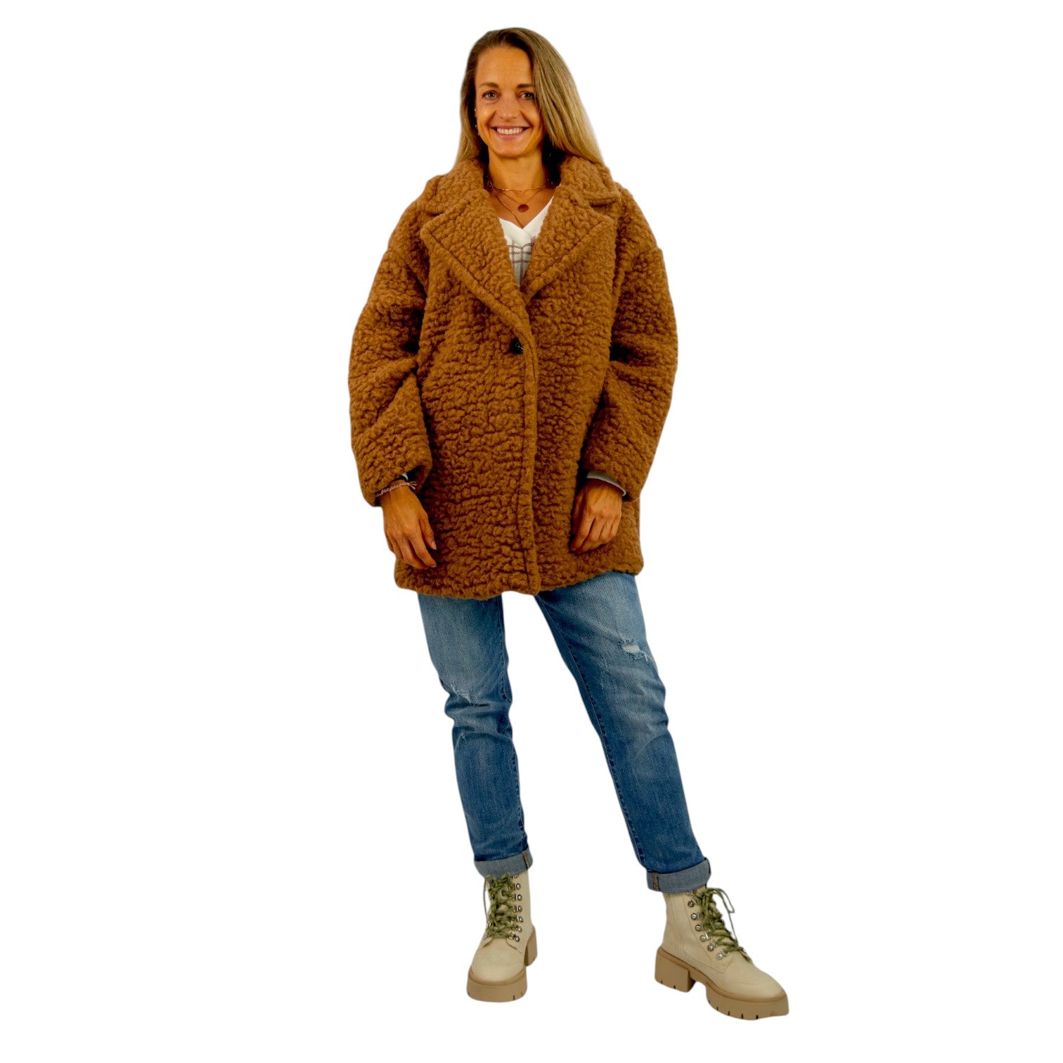 Mantel in Schafsfelloptik in Camel - trendy, komfortabel und kuschlig - Elissima