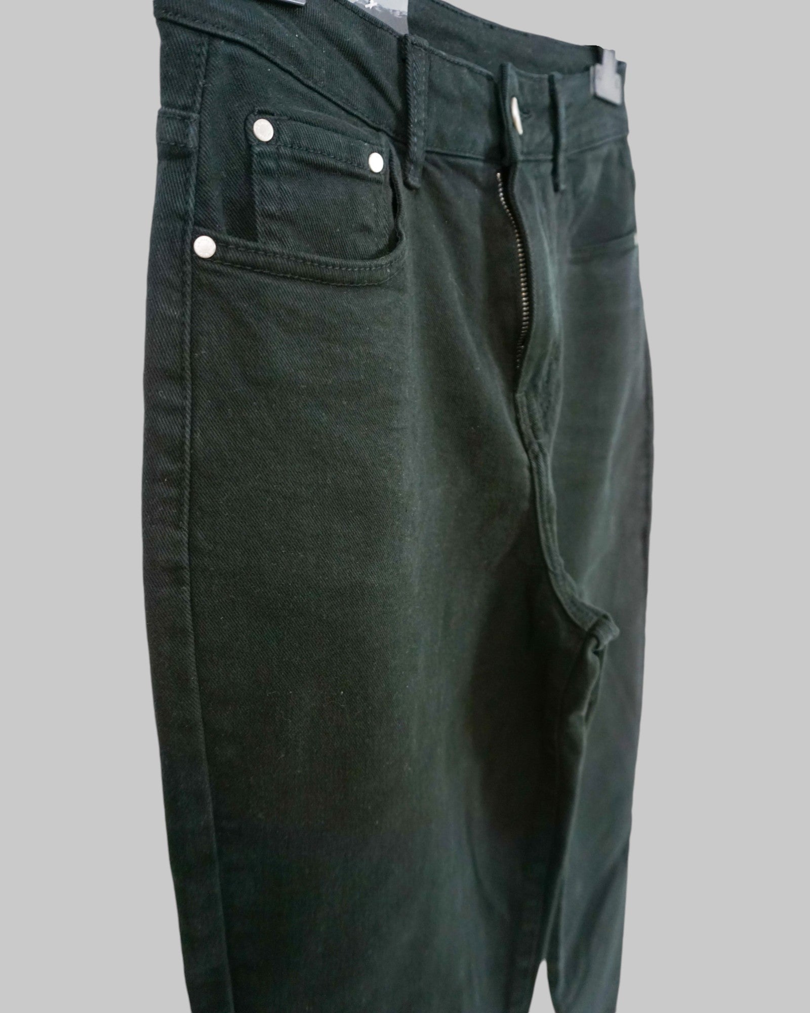 Schwarze Jeans aus Baumwolle mit hoher Taille